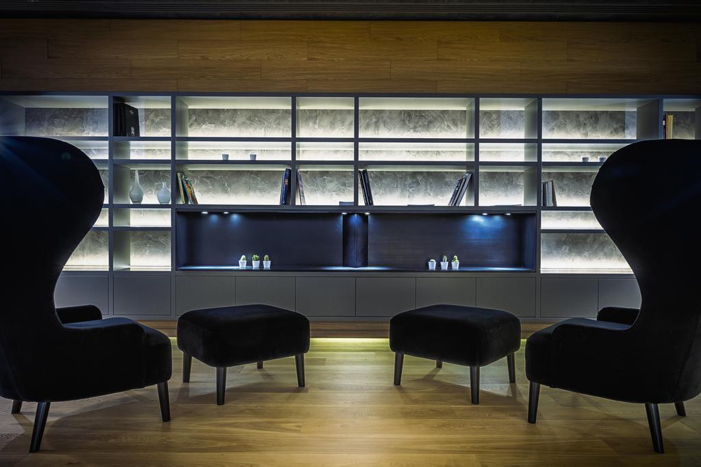 Link124 Hotel Парма Экстерьер фото
