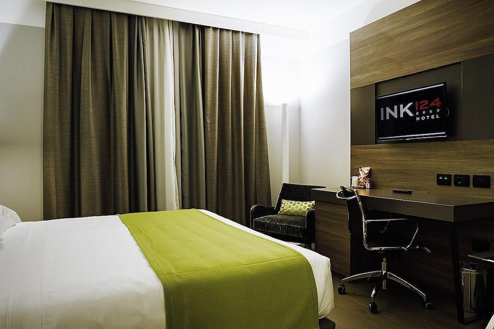 Link124 Hotel Парма Экстерьер фото